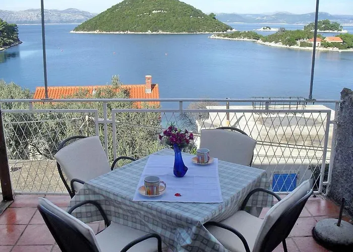 Bella Vista Apartment